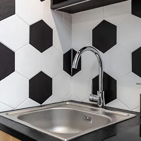 Apartment Disneyland Familial Avec Piscine Interieur Chauffe, Parking Gratuit A 5 Minutes Des Parcs Serris