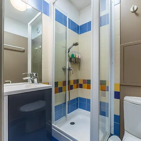 Disneyland Familial Avec Piscine Interieur Chauffe, Parking Gratuit A 5 Minutes Des Parcs Serris